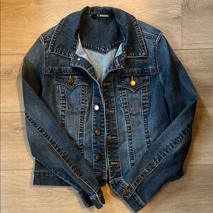Women’s Medium Denim Jacket with Button Details